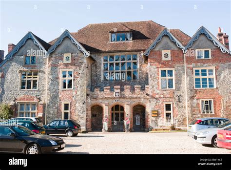 The Rifles Museum In Cathedral Close In Salisbury Stock Photo Alamy
