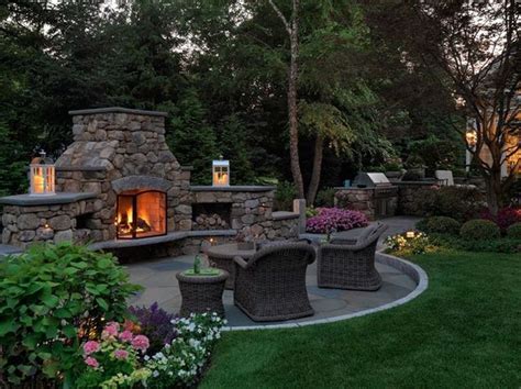 30 Marvelous Backyard Fireplace Ideas To Beautify Your Outdoor Decor