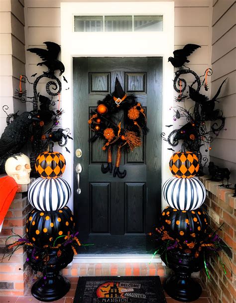 10 Diy Halloween Outdoor Decorations Decoomo