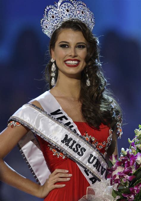 Venezuelan Wears Miss Universe Crown The Spokesman Review