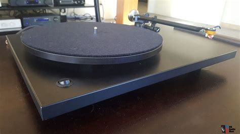 Rega P3 24 With Groovetracer Reference Subplatter Photo 1341737