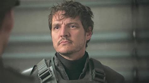 Pedro Pascal Is Perfectly Fine With Not Taking Off His Helmet In The Mandalorian — Geektyrant