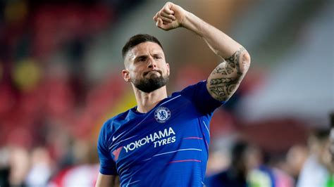 Giroud and cavani, both 34, have proved themselves to be key members of both premier league sides this term, with the former scoring a crucially important away goal for the. Play me or let me move on, Olivier Giroud pleads | Sport ...