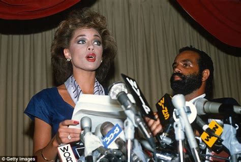 vanessa williams becomes miss america judge 3 decades after nude scandal lost her the title