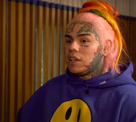 6ix9ine says he spends 15 000 for each of his lace fronts says he isn t a snitch