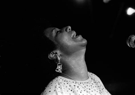 The Queen Of Soul Aretha Franklin A Life In Pictures Music The Guardian Cook County Jail