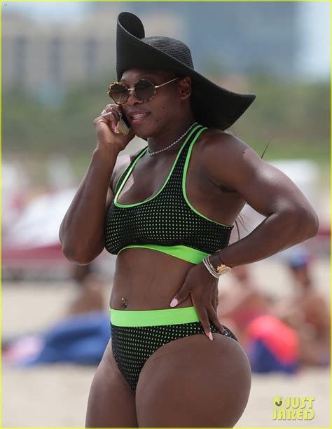 Serena Williams Flaunts Curvy Bikini Body In Miami Photo 3196475