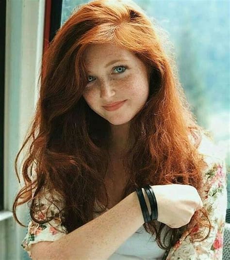 Pin By Rayne Frost On Hair Beautiful Red Hair Red Haired Beauty Stunning Redhead