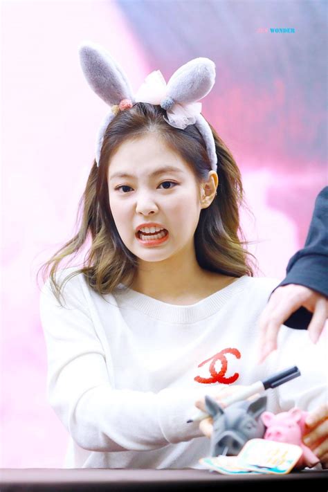 Blackpink jennie wallpapers hd is an application that provides an image for fans loyal. Jennie Icon Wallpapers - Wallpaper Cave