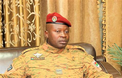 Burkina Faso Le Lieutenant Colonel Sandaogo Donne Sa Feuille De Route