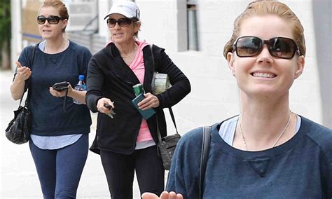 Amy Adams Keeps It Sporty In Leggings And Trainers During Time With Mum