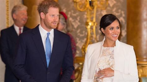 We can confirm that archie is going to be a big brother. Pregnant Meghan Markle and Prince Harry snubbed by Royals ...