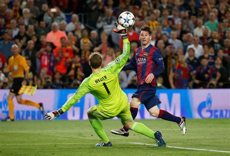 Barcelona’s Lionel Messi Carves Up Bayern Munich in Champions League