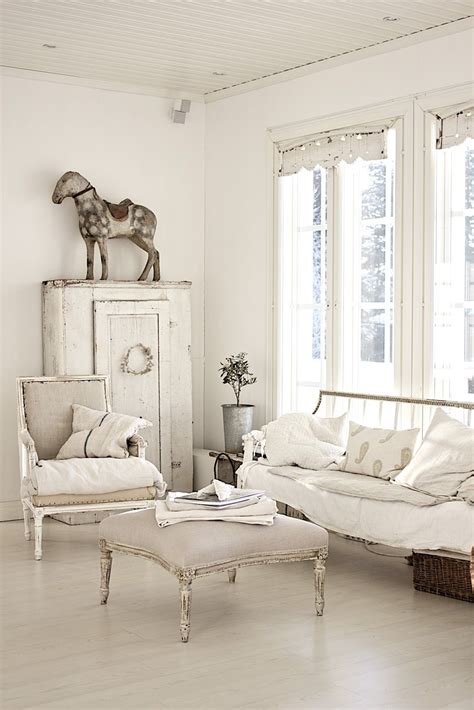 Which is why we had to begin our guide with this beautiful chic idea. Living Room Whitewashed chippy shabby chic french country ...