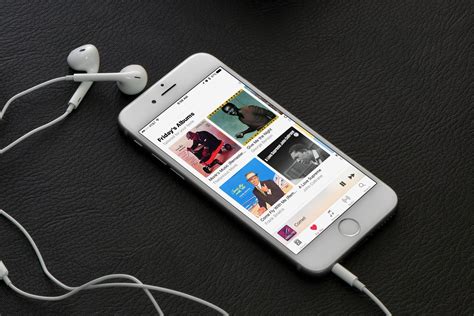 Ever since indian consumers got access to fast and affordable internet, music streaming rocketed in the country. Apple Music App Hits The Top Ten Nielsen Charts Across all ...