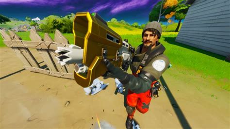 While you play, it constantly updates your progress in solos, dous and squads. Epic Fortnite launch delayed again, to take place on June 17