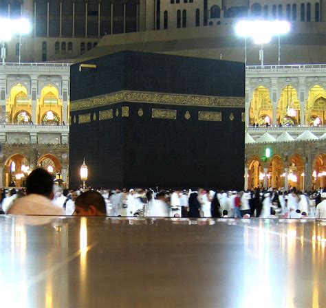 Kaaba or qibla is the most sacred place for muslims of the world. Islamic Wallpapers ~ Beautiful World