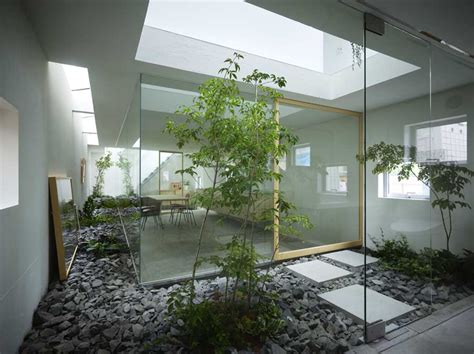 Japanese Home With Modern Atrium Designs Ideas On Dornob