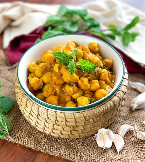 Chickpea Coconut Milk Curry Recipe By Archana S Kitchen