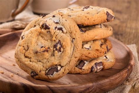 Ruth Wakefield And The History Of The Chocolate Chip Cookie