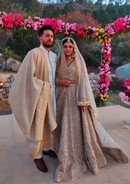 Sarah Khan Sister Aisha Khan Husband Pics In 2022 Bridesmaid Dresses
