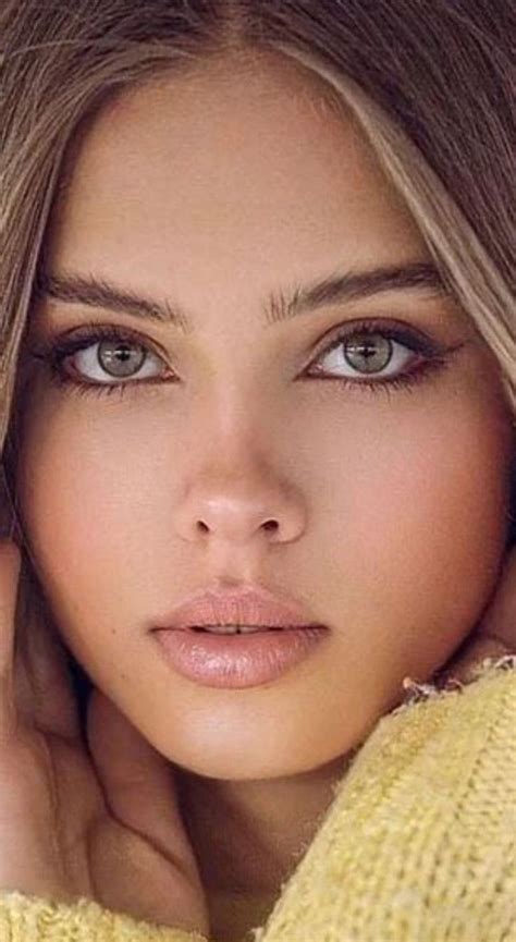 pin by zurera pictures on caras in 2022 beautiful eyes beautiful girl face beauty face