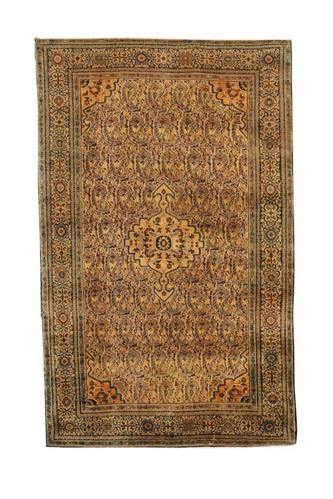 bonhams a sarouk feraghan rug west persia circa 1890 6 ft 5 in x 4ft 1 in 194 x 124 cm