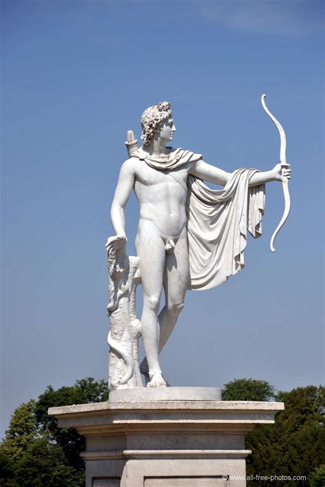 Apollon Château De Champs Sur Marne Roman Sculpture Art Sculpture Sculptures Greek And Roman