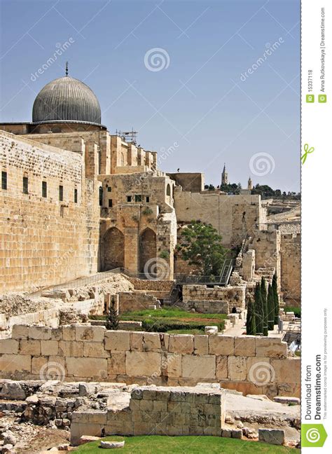Aqsa masjid der verein pak dar ul islam e.v. Al-Aqsa Moschee stockfoto. Bild von jerusalem ...