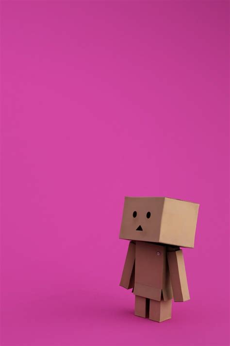 Download Wallpaper 800x1200 Danboard Cardboard Robot Background Pink