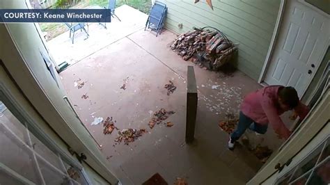 Tennessee Mom Barricades Babe In Bathroom After Man Breaks Through Window Crawls Into House