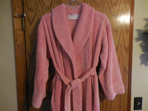 Vintage Herbcraft Pink Chenille Robe Plush Chenille Line