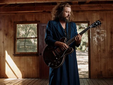 Gibson Launches Signature Es 335 For My Morning Jacket’s Jim James Watch The Psychedelic