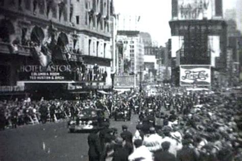 Gen Douglas Macarthur Parade New York 04201951 Records Of The