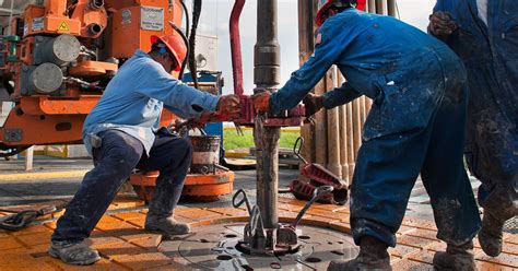 Using our state of the art job. Energy jobs: Oil and gas industry could hire 100,000 ...