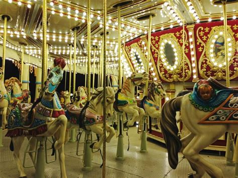 Brown Red And Beige Horse Carousel Free Image Peakpx