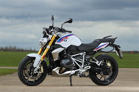 Find complete philippines specs and updated prices for the bmw r 1250 r 2020. 2019 BMW R1250R review, price and specifications