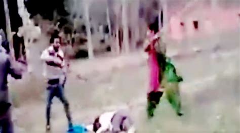 video haryana woman to the rescue saves husband from a group of men beating him trending