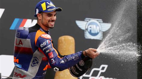 Miguel oliveira on wn network delivers the latest videos and editable pages for news & events, including entertainment, music, sports, science and more, sign up and share your playlists. Miguel Oliveira, piloto portugués de MotoGP, se casa con su hermanastra
