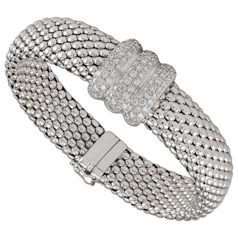 1788 Carats Oval And Pave Diamond Bracelet At 1stdibs