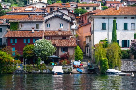 Una sezione dedicata ai paesi della costa lombarda del lago maggiore. I borghi più belli d'Italia? Scopri le 10 eccellenze di # ...
