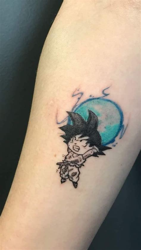 It takes some serious guts to get a large, visible tattoo of an anime character, especially one as recognizable as goku and vegeta of dragon ball z fame. Pin by Art K on Dragon Ball | Z tattoo, Dbz tattoo, Dragon ball tattoo