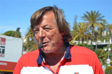 Altezza, carriera, età e vita privata del grande tennista. Adriano Panatta Età : Adriano Panatta Matrimonio A 70 Anni ...
