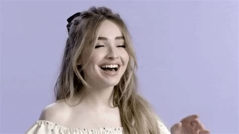Sabrina Carpenter Gifs Get The Best Gif On Giphy