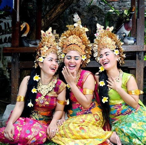 Traditional Costume And Photography Experience In Bali Indonesia Klook Philippines Lupon Gov Ph
