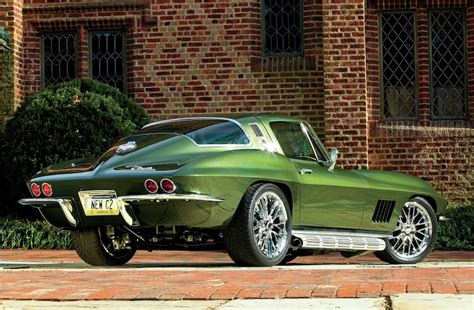 Custom 1964 Chevrolet Corvette Made Better By Pat Lamberton
