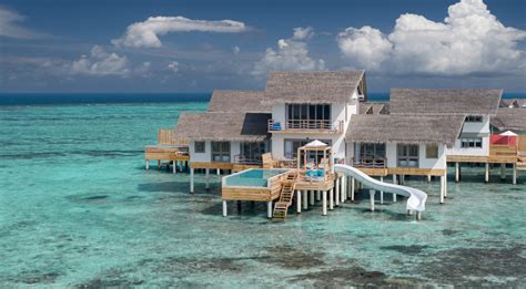 Villas Con Tobogán En Maldivas Maldivas Increible