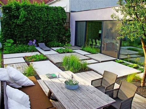 30 Inspiring Minimalist Garden Landscape Ideas That You Will Like