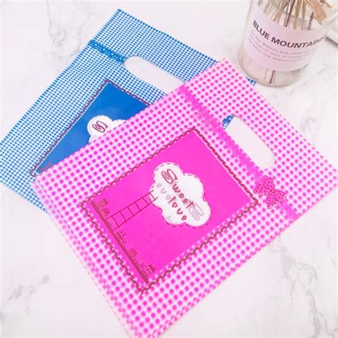 100pcs 1520cm Blue Pink Sweet Love Plastic Shopping Bags With Handle