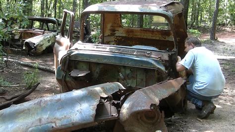 Abandoned Classic Cars Found Rusting Away Youtube